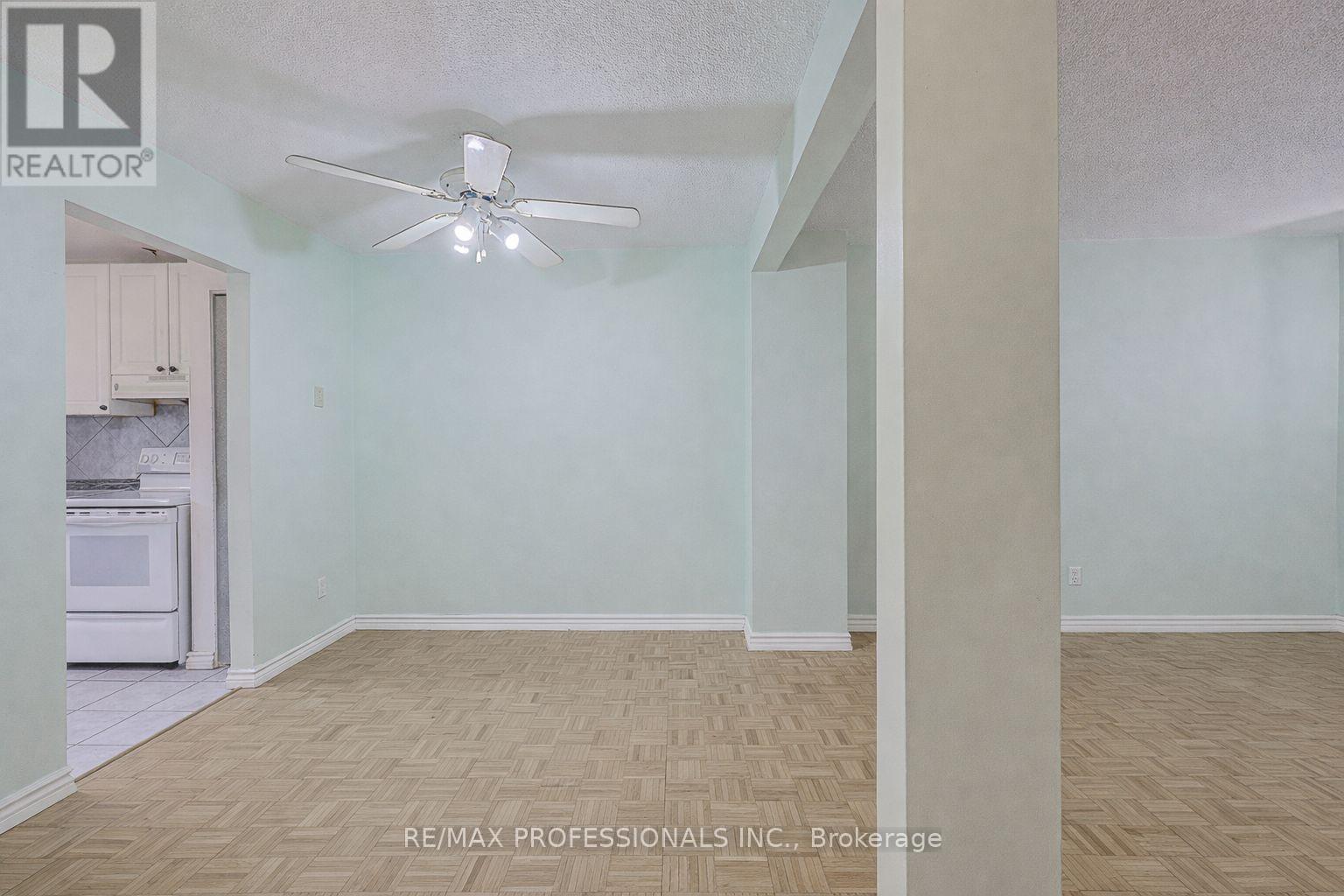 24 Permfield Path, Toronto, Ontario  M9C 4Y5 - Photo 8 - W12896148