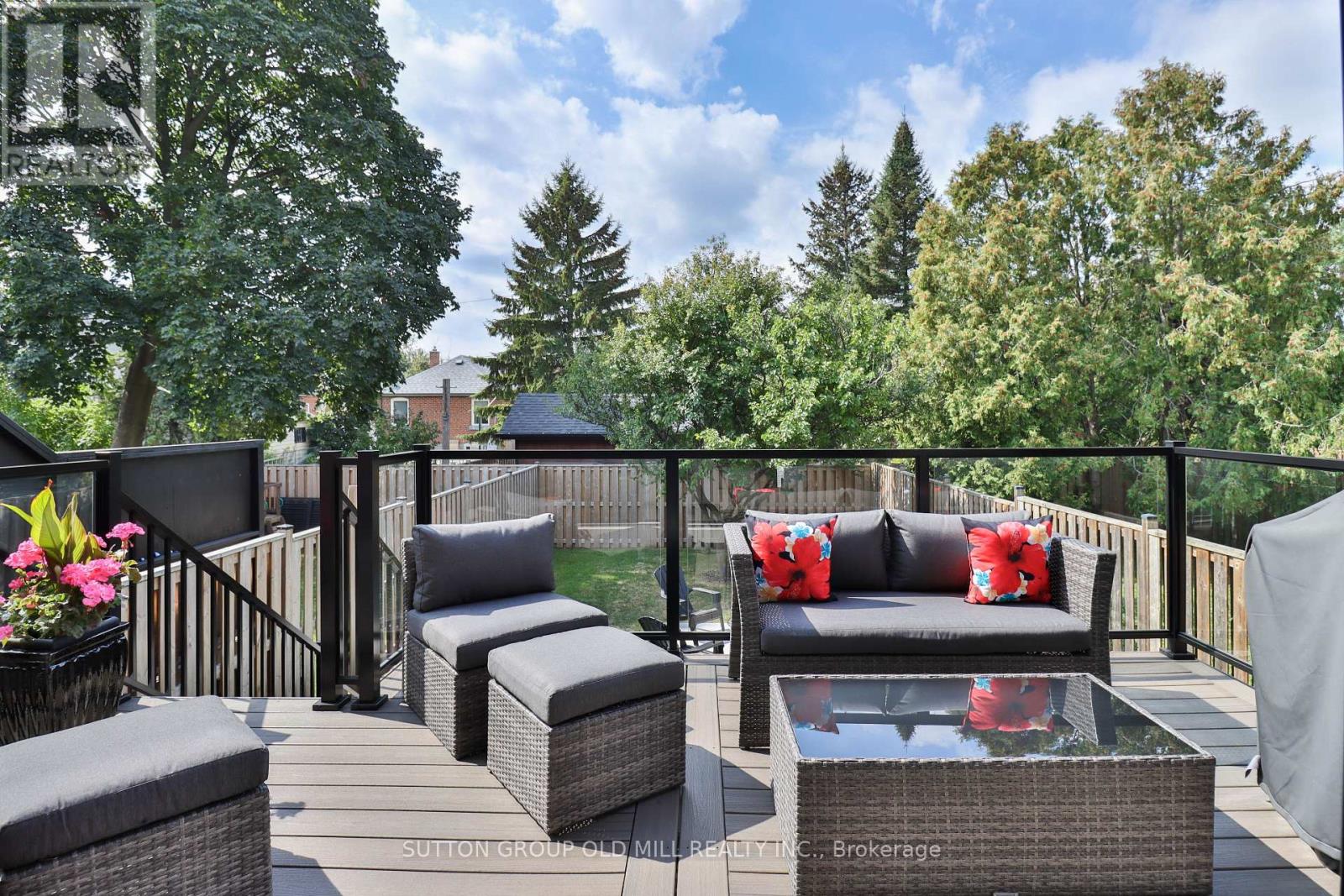 216 Delta Street, Toronto (Alderwood), Ontario  M8W 4E6 - Photo 42 - W12896228