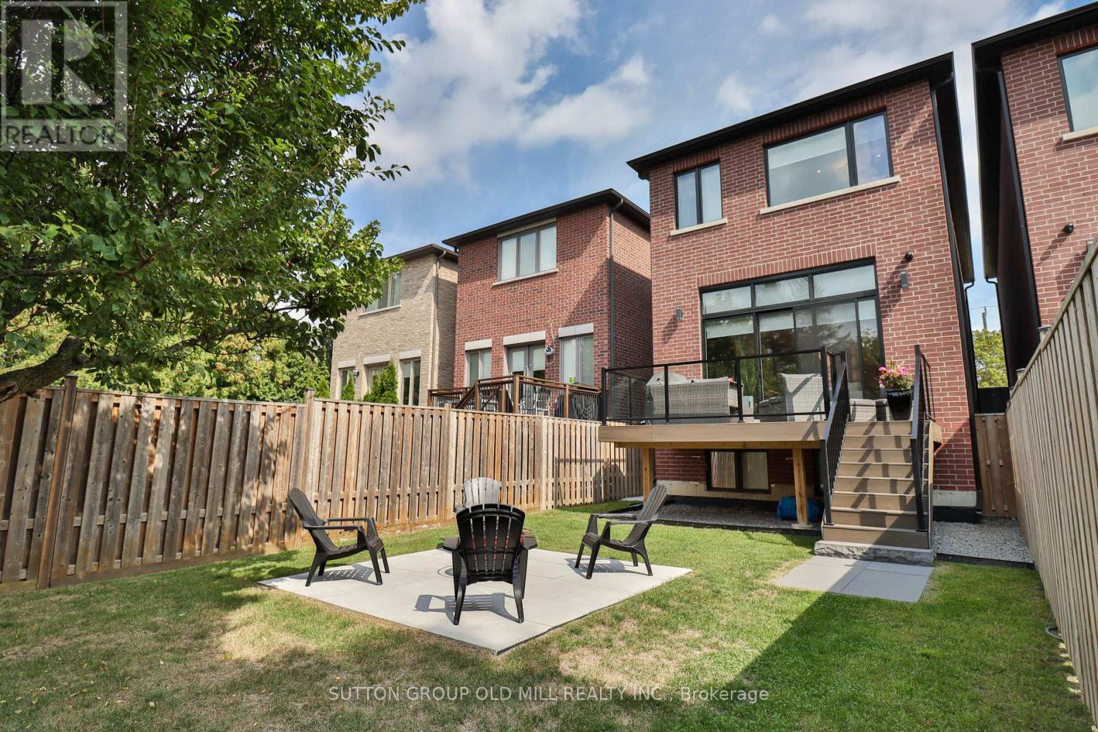 216 Delta Street, Toronto (Alderwood), Ontario  M8W 4E6 - Photo 46 - W12896228