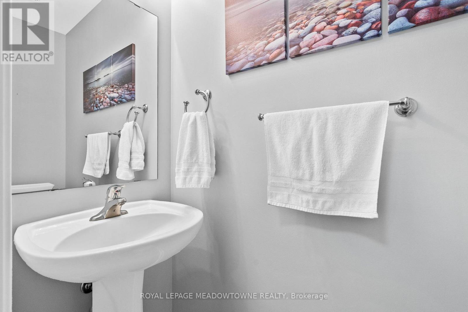 356 Bussel Crescent, Milton, Ontario  L9T 0W5 - Photo 17 - W12896246