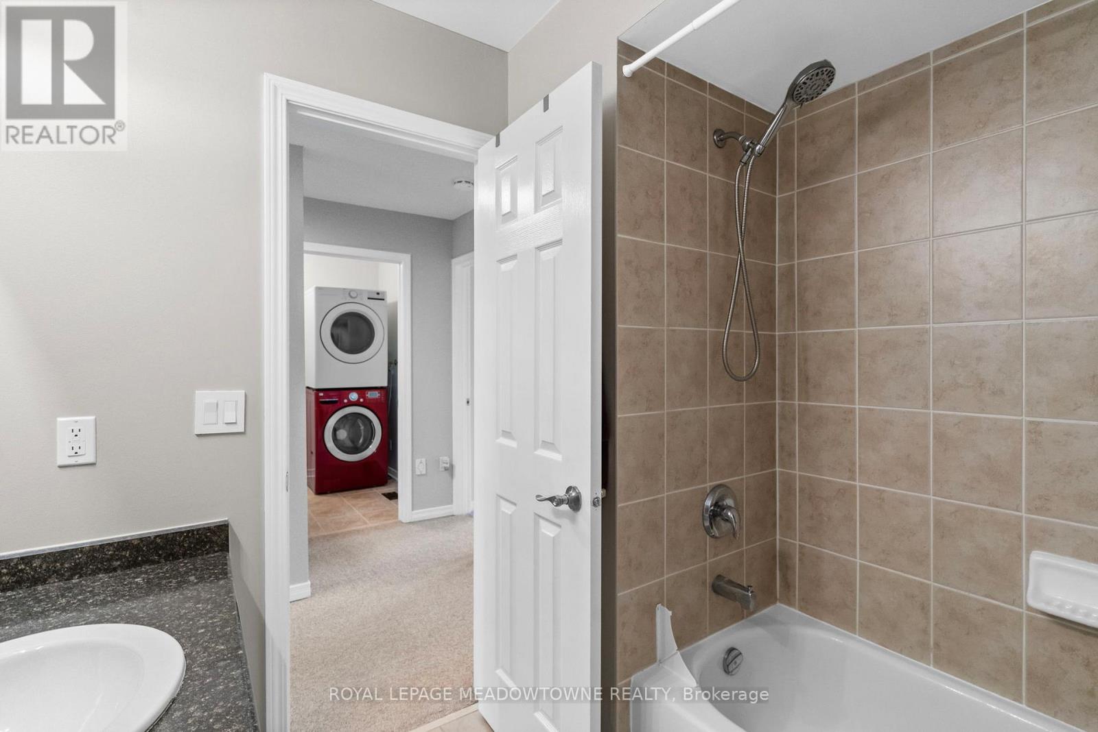 356 Bussel Crescent, Milton, Ontario  L9T 0W5 - Photo 30 - W12896246