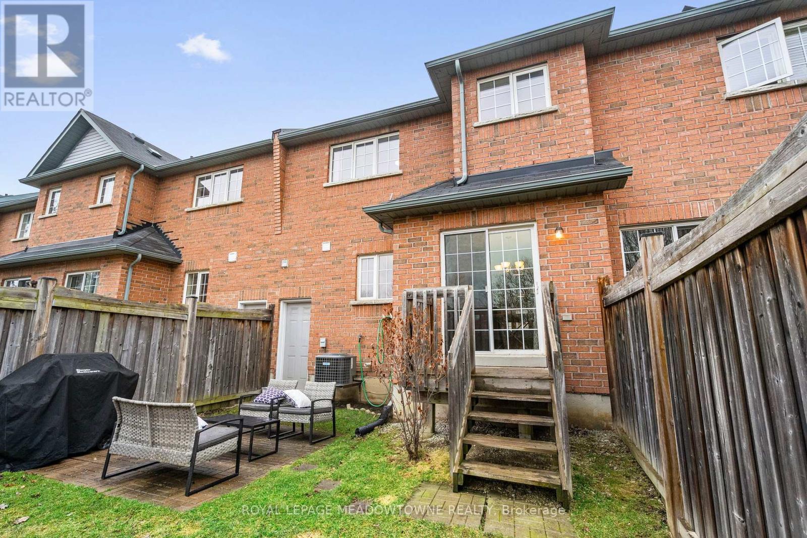 356 Bussel Crescent, Milton, Ontario  L9T 0W5 - Photo 36 - W12896246