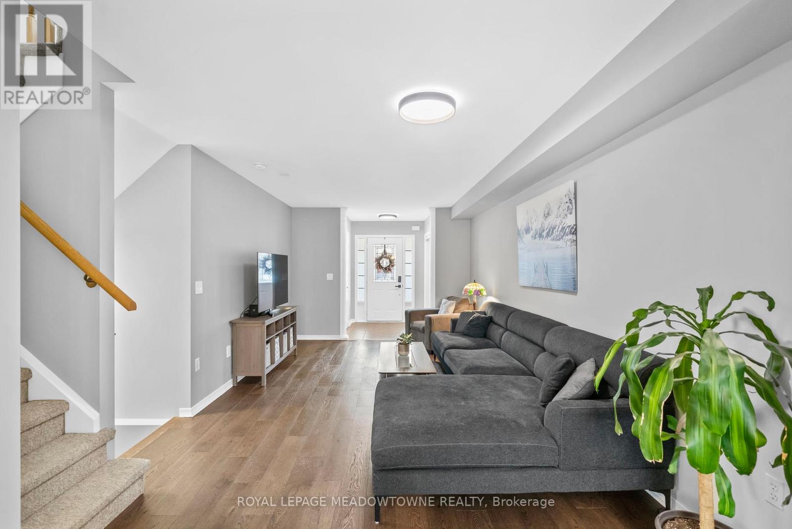 356 Bussel Crescent, Milton, Ontario  L9T 0W5 - Photo 6 - W12896246