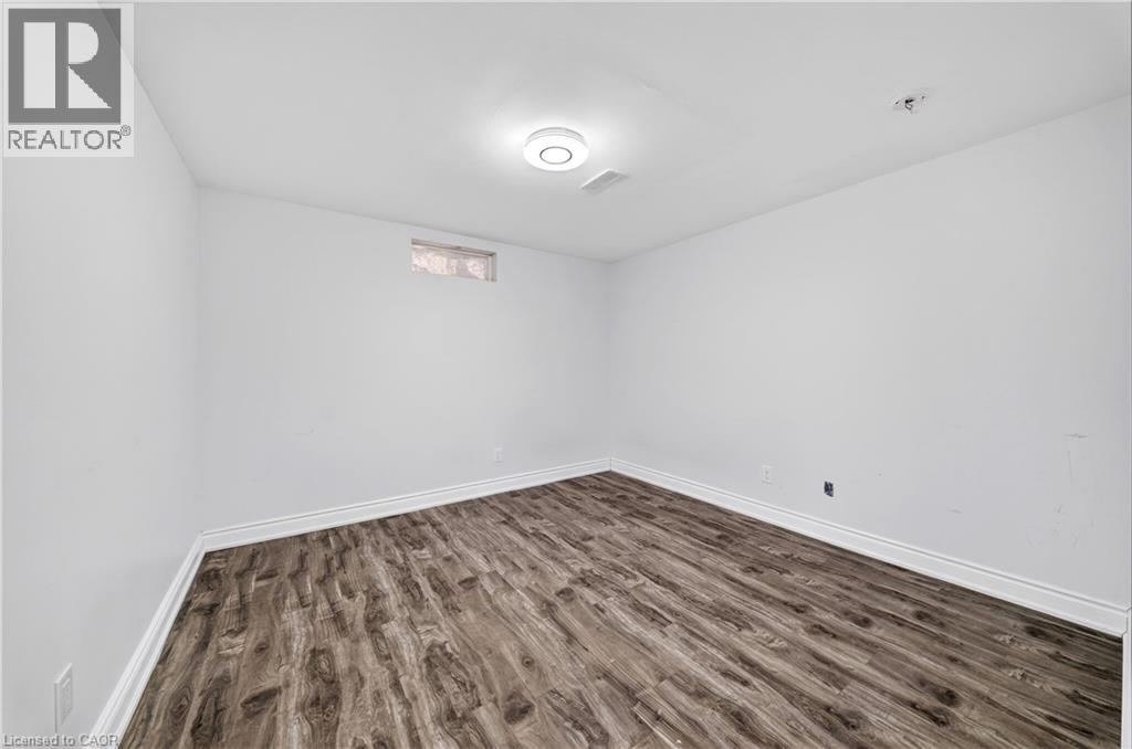 207 Arthur Fach Drive, Cambridge, Ontario  N1T 2G2 - Photo 41 - 40812720