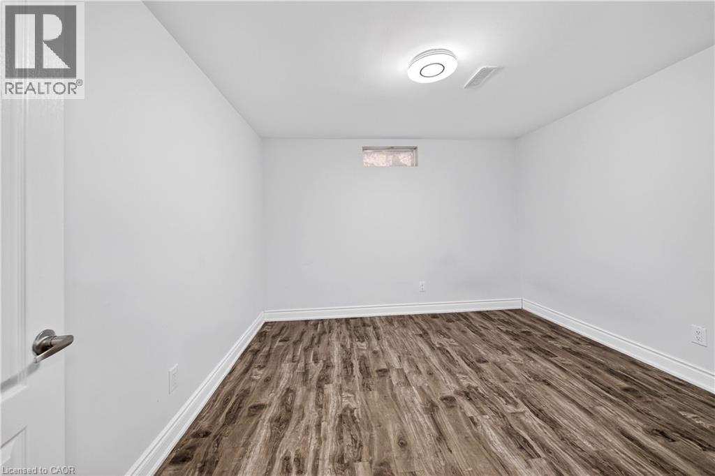 207 Arthur Fach Drive, Cambridge, Ontario  N1T 2G2 - Photo 42 - 40812720