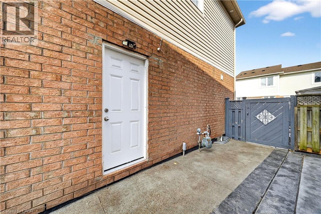 207 Arthur Fach Drive, Cambridge, Ontario  N1T 2G2 - Photo 47 - 40812720