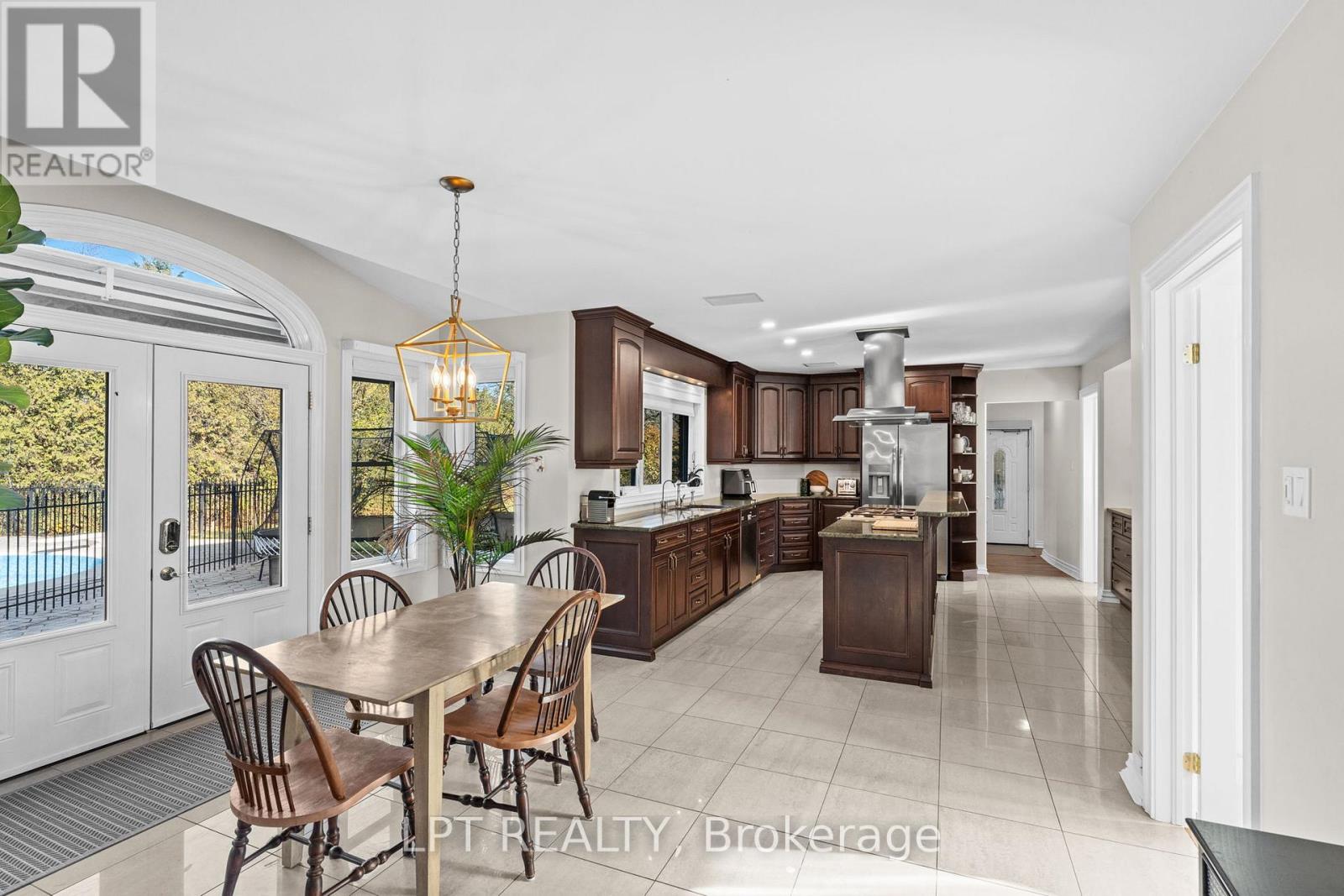 1353 Pelkey Court, Ottawa, Ontario  K4M 1K8 - Photo 6 - X12547470