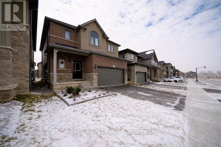 LOWER - 31 MAIR AVENUE, Brantford, Ontario