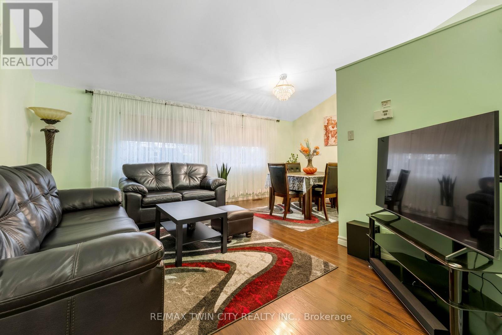 86 Overlea Drive, Kitchener, Ontario  N2M 1T1 - Photo 14 - X12896222