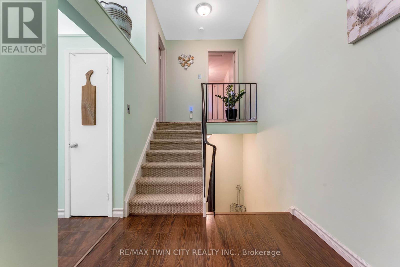 86 Overlea Drive, Kitchener, Ontario  N2M 1T1 - Photo 25 - X12896222