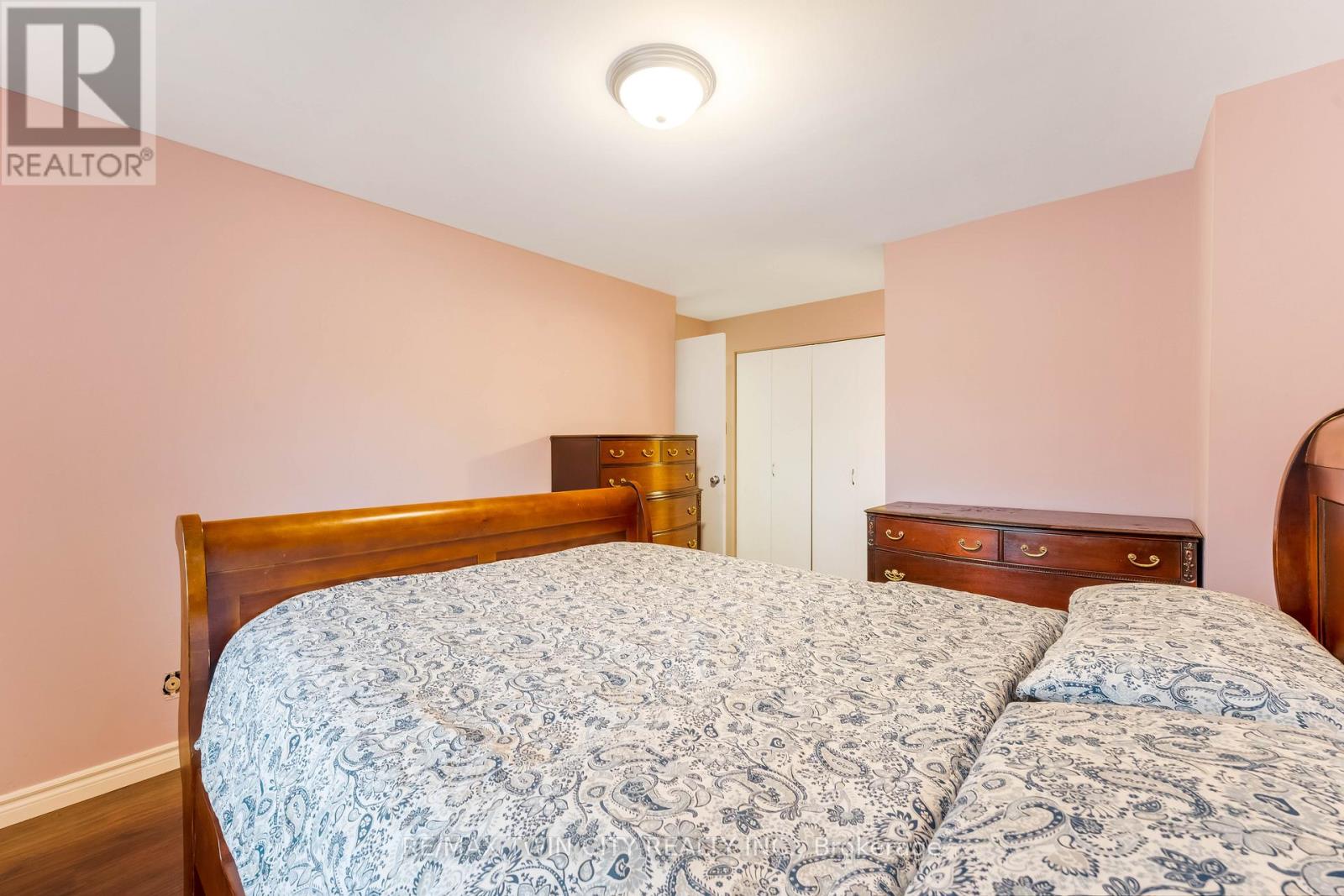 86 Overlea Drive, Kitchener, Ontario  N2M 1T1 - Photo 29 - X12896222