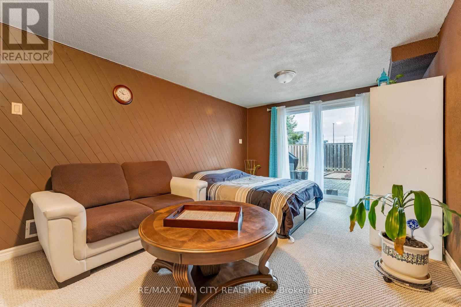 86 Overlea Drive, Kitchener, Ontario  N2M 1T1 - Photo 36 - X12896222