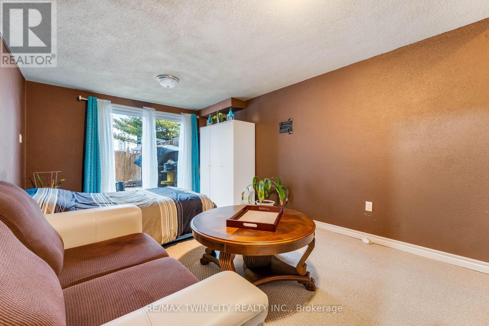 86 Overlea Drive, Kitchener, Ontario  N2M 1T1 - Photo 37 - X12896222