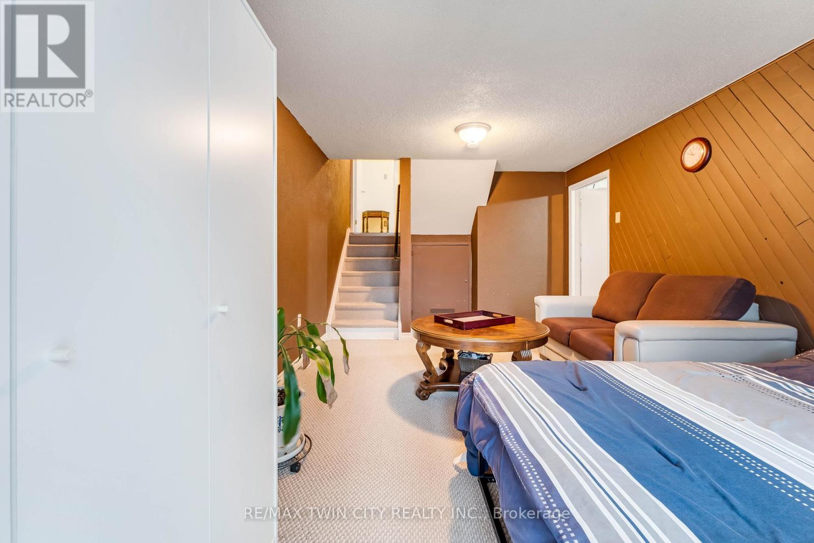 86 Overlea Drive, Kitchener, Ontario  N2M 1T1 - Photo 38 - X12896222