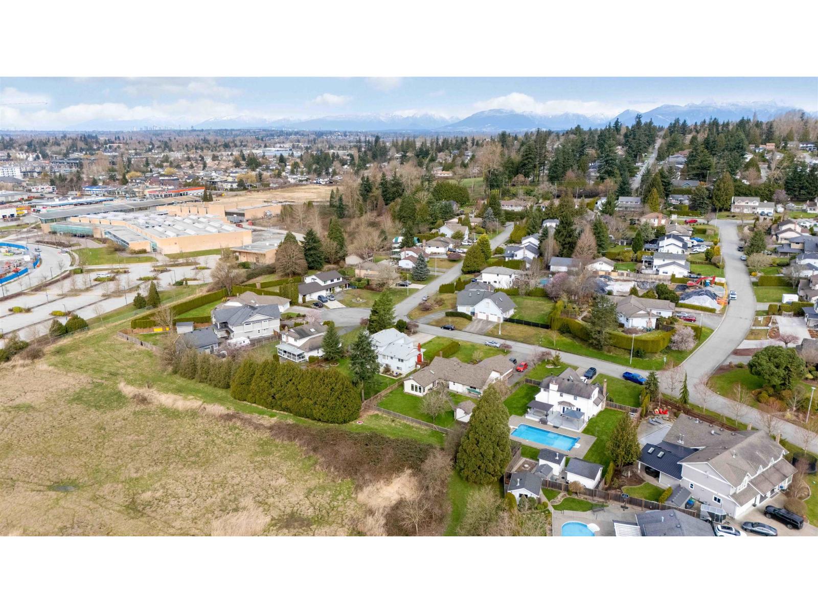 18166 54 Avenue, Surrey, British Columbia  V3S 7Z1 - Photo 38 - R3101052