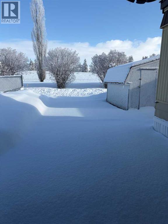 2018 26 Avenue, Bowden, Alberta T0M 0K0 - Photo 25 - A2292699