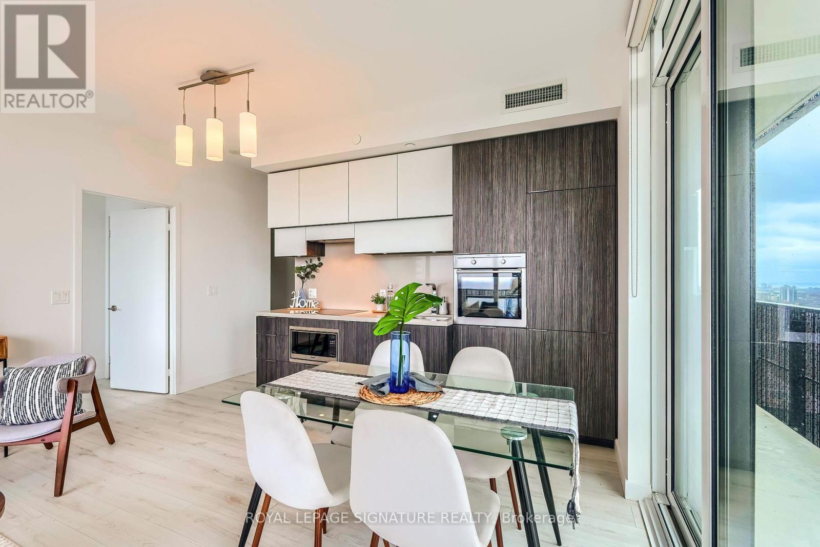 2705 - 8 Eglinton Avenue E, Toronto (Mount Pleasant West), Ontario  M4P 0C1 - Photo 10 - C12895364