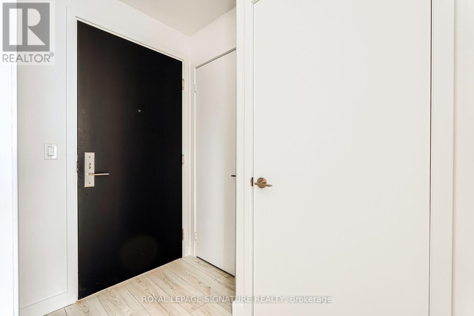 2705 - 8 Eglinton Avenue E, Toronto (Mount Pleasant West), Ontario  M4P 0C1 - Photo 5 - C12895364