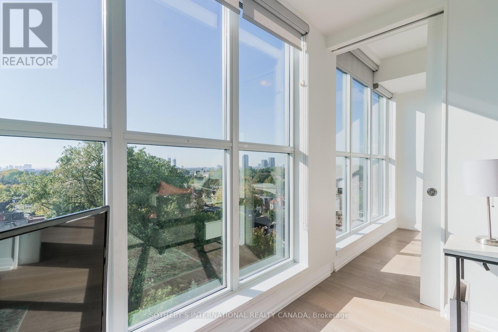 707 - 835 St Clair Avenue W, Toronto (Wychwood), Ontario  M6C 0A8 - Photo 5 - C12895698