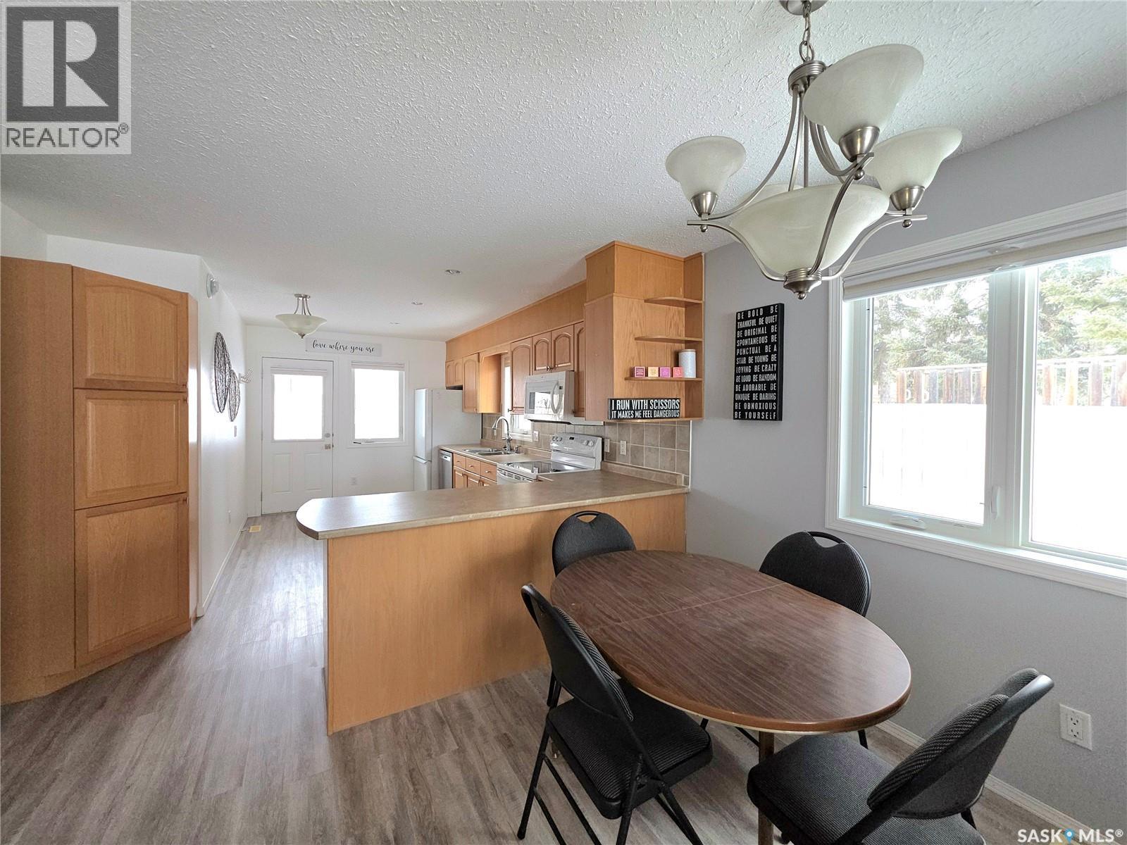 603 Main Street, Melville, Saskatchewan  S0A 2P0 - Photo 10 - SK030701