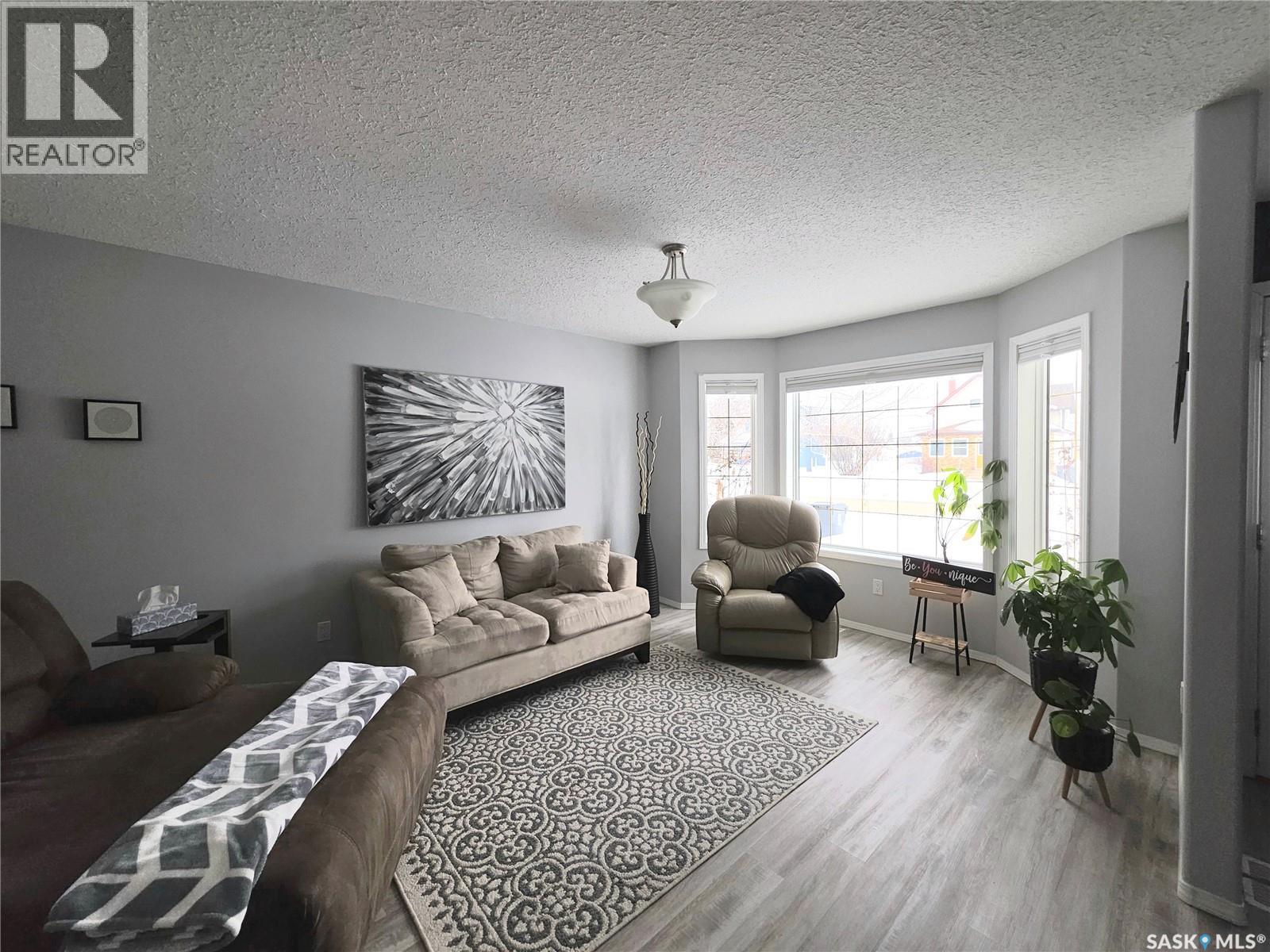 603 Main Street, Melville, Saskatchewan  S0A 2P0 - Photo 8 - SK030701