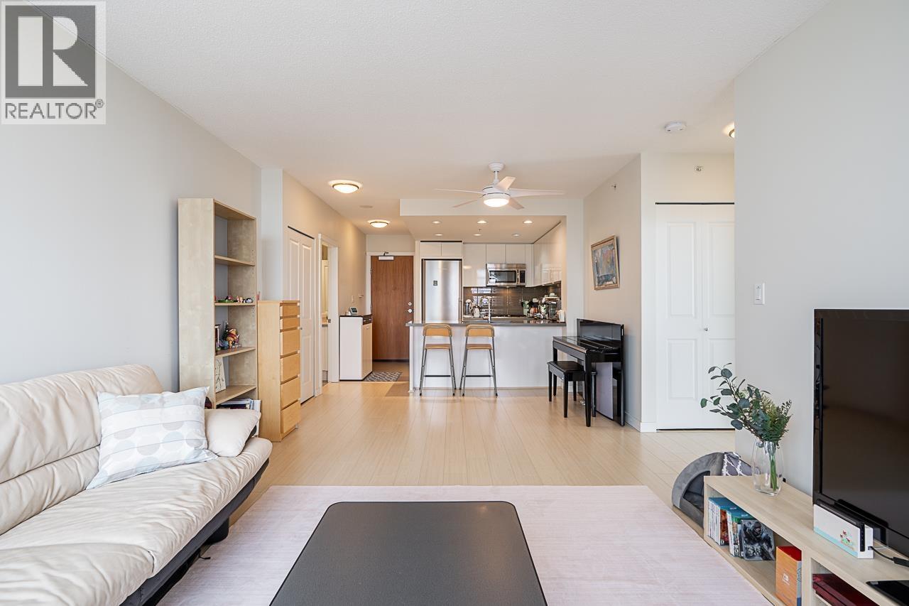 Listing Picture 5 of 13 : 3108 4880 BENNETT STREET, Burnaby / 本拿比 - 魯藝地產 Yvonne Lu Group - MLS Medallion Club Member