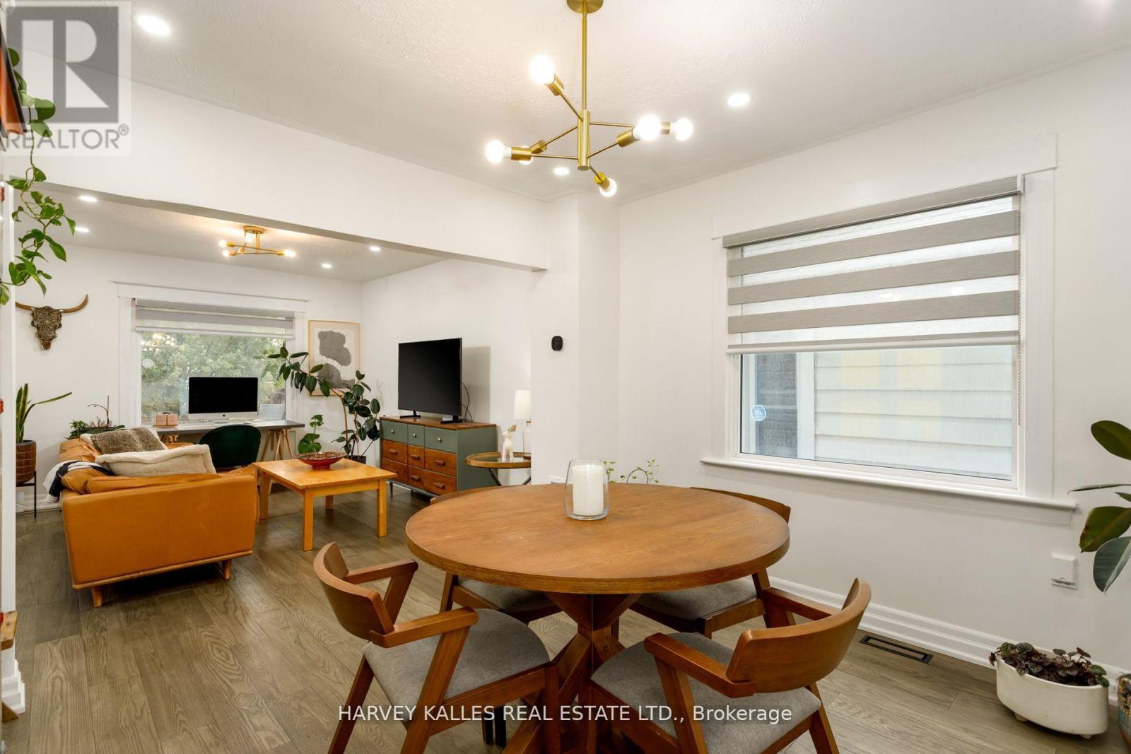 139 King Edward Avenue, Toronto (Woodbine-Lumsden), Ontario  M4C 5J7 - Photo 18 - E12787258