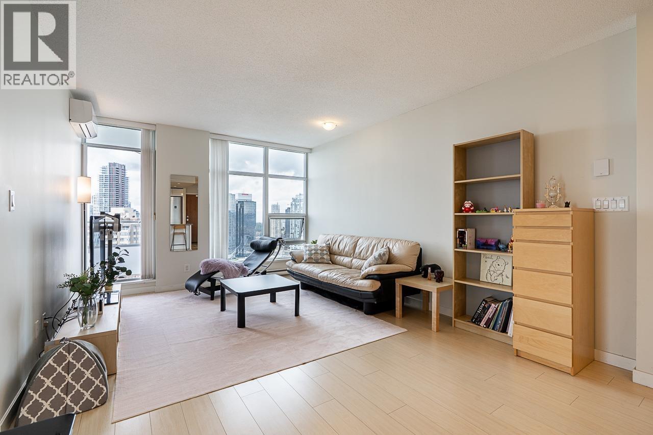 Listing Picture 3 of 13 : 3108 4880 BENNETT STREET, Burnaby / 本拿比 - 魯藝地產 Yvonne Lu Group - MLS Medallion Club Member