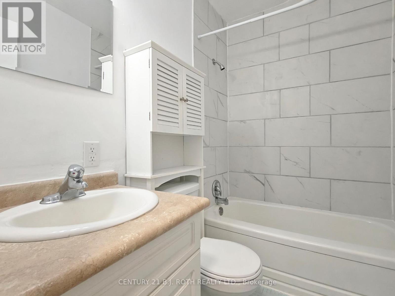 405 - 37 Peel Street, Barrie, Ontario  L4M 3L1 - Photo 11 - S12635648