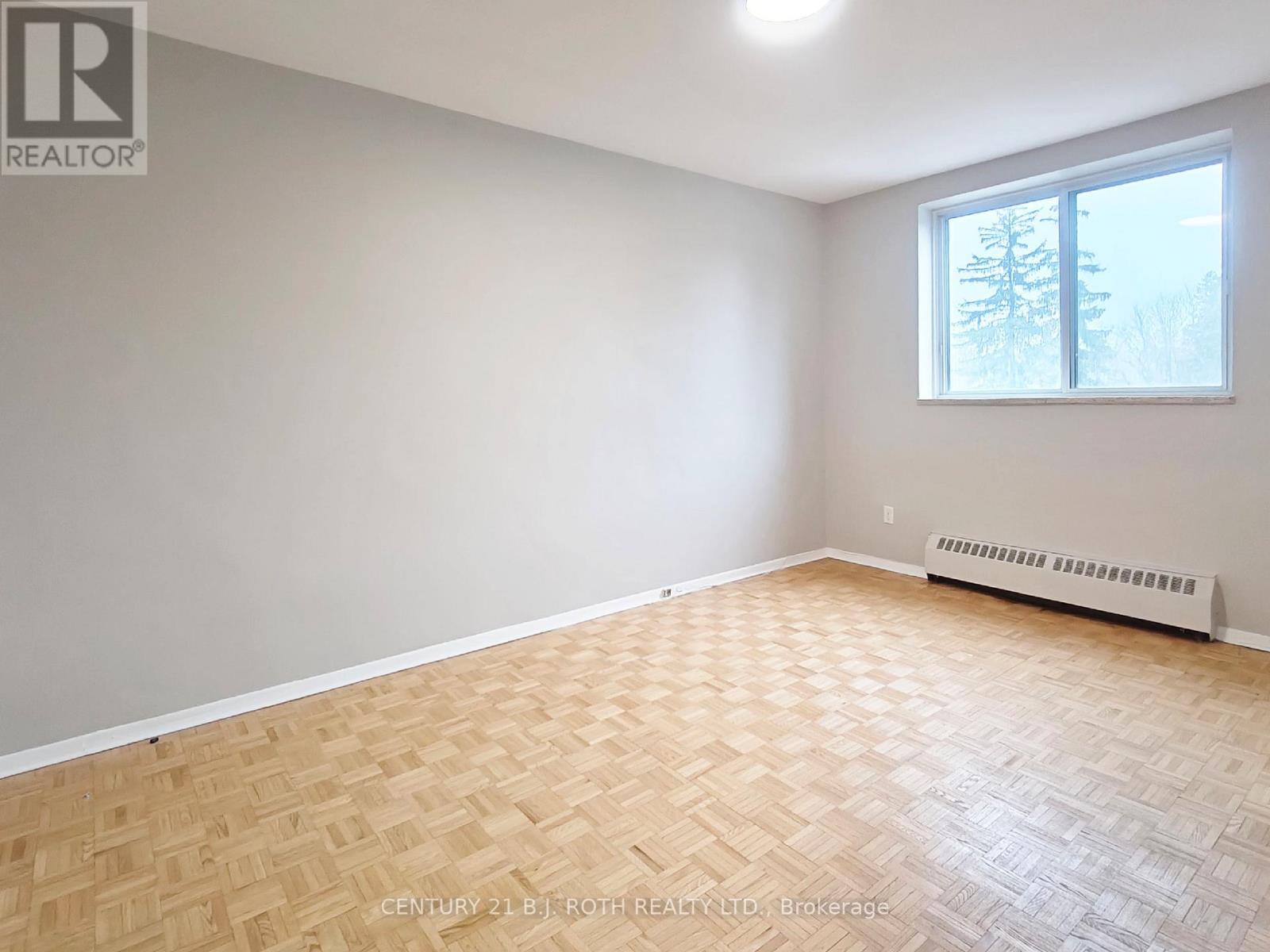 405 - 37 Peel Street, Barrie, Ontario  L4M 3L1 - Photo 9 - S12635648