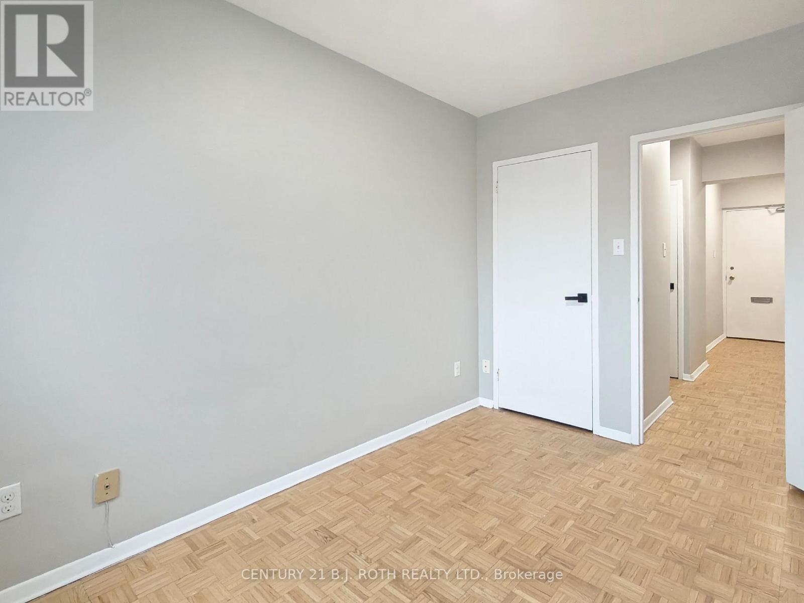 405 - 37 Peel Street, Barrie, Ontario  L4M 3L1 - Photo 7 - S12635648