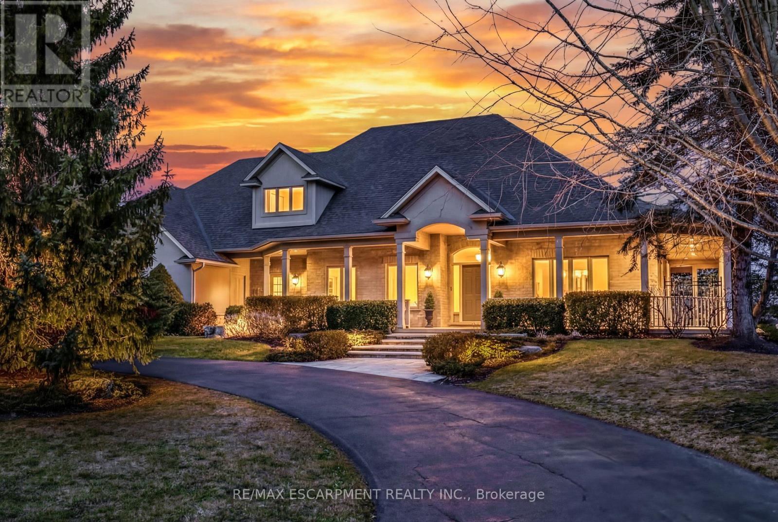 59 PALOMINO DRIVE, Hamilton, Ontario