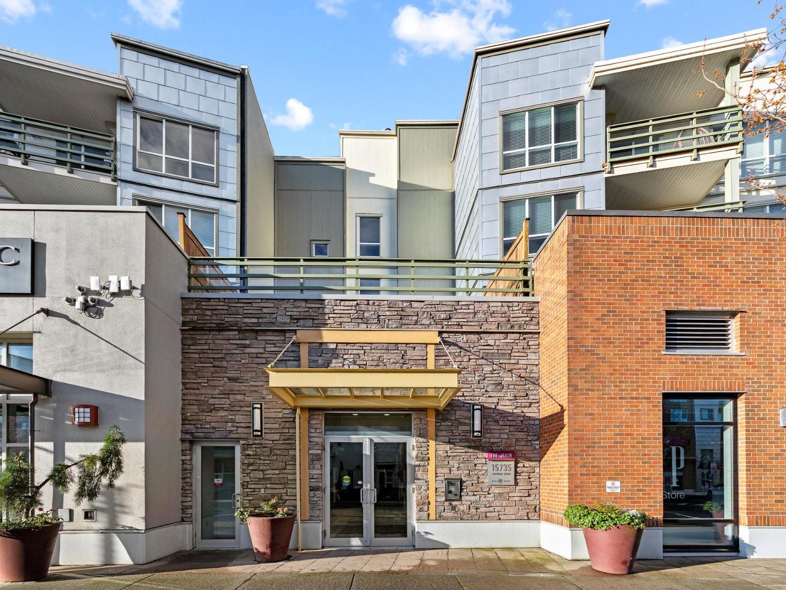 219 15735 CROYDON DRIVE, surrey, British Columbia