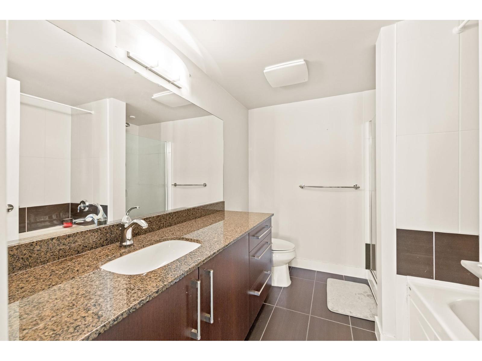 219 15735 Croydon Drive, Surrey, British Columbia  V3Z 2L5 - Photo 17 - R3101097