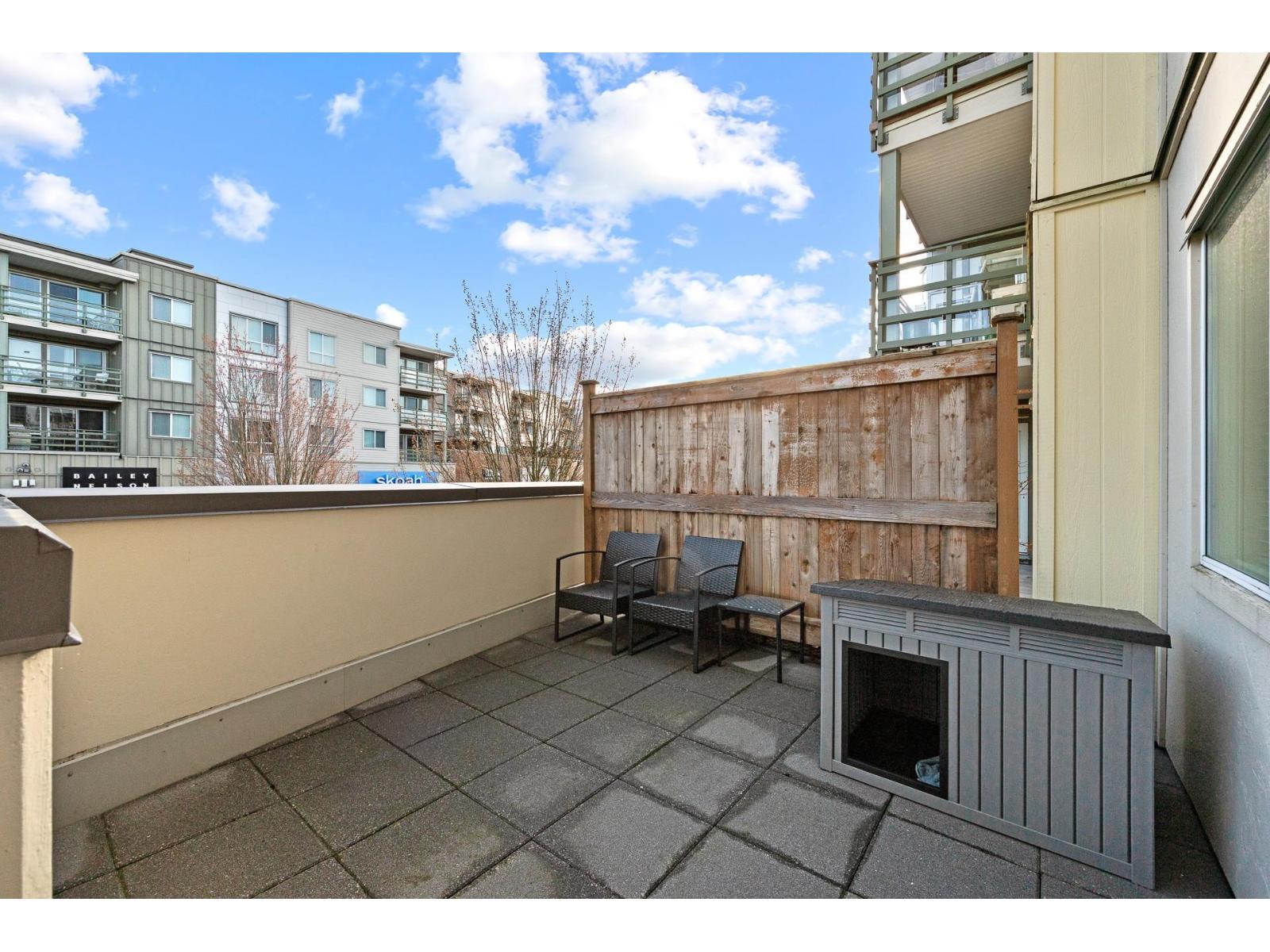 219 15735 Croydon Drive, Surrey, British Columbia  V3Z 2L5 - Photo 21 - R3101097