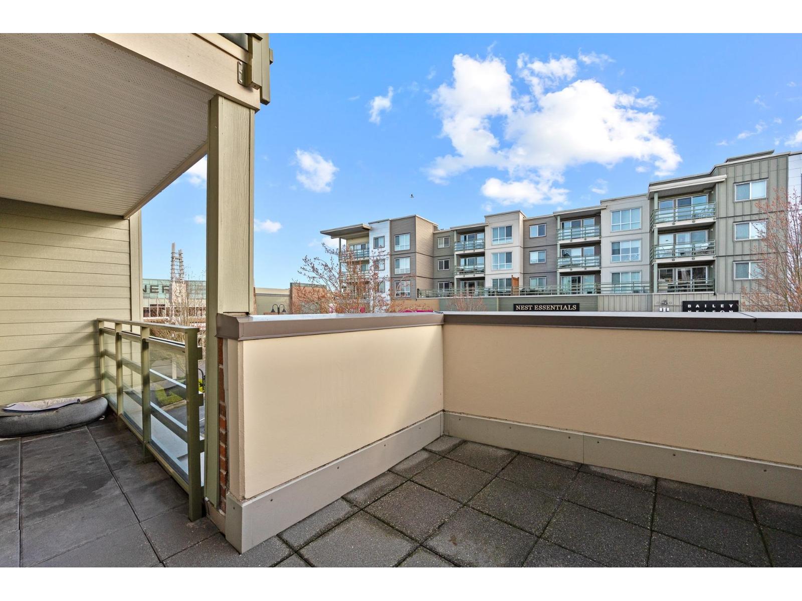 219 15735 Croydon Drive, Surrey, British Columbia  V3Z 2L5 - Photo 22 - R3101097