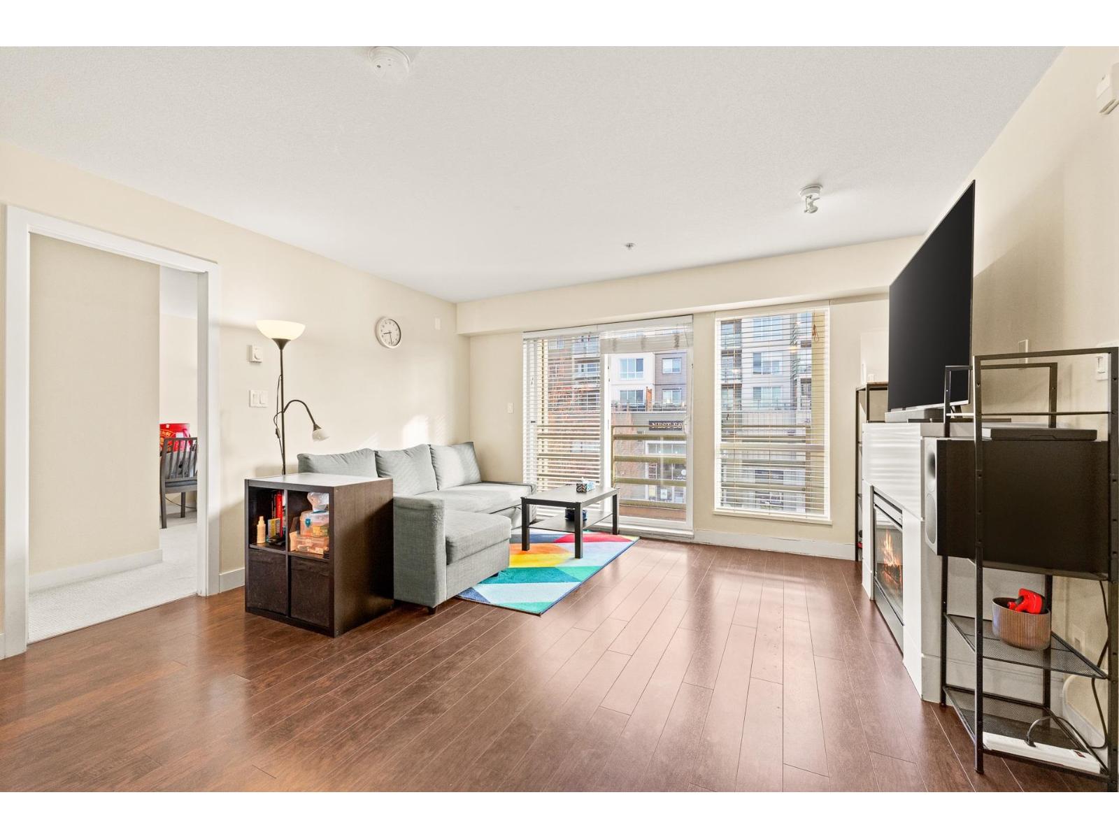 219 15735 Croydon Drive, Surrey, British Columbia  V3Z 2L5 - Photo 8 - R3101097