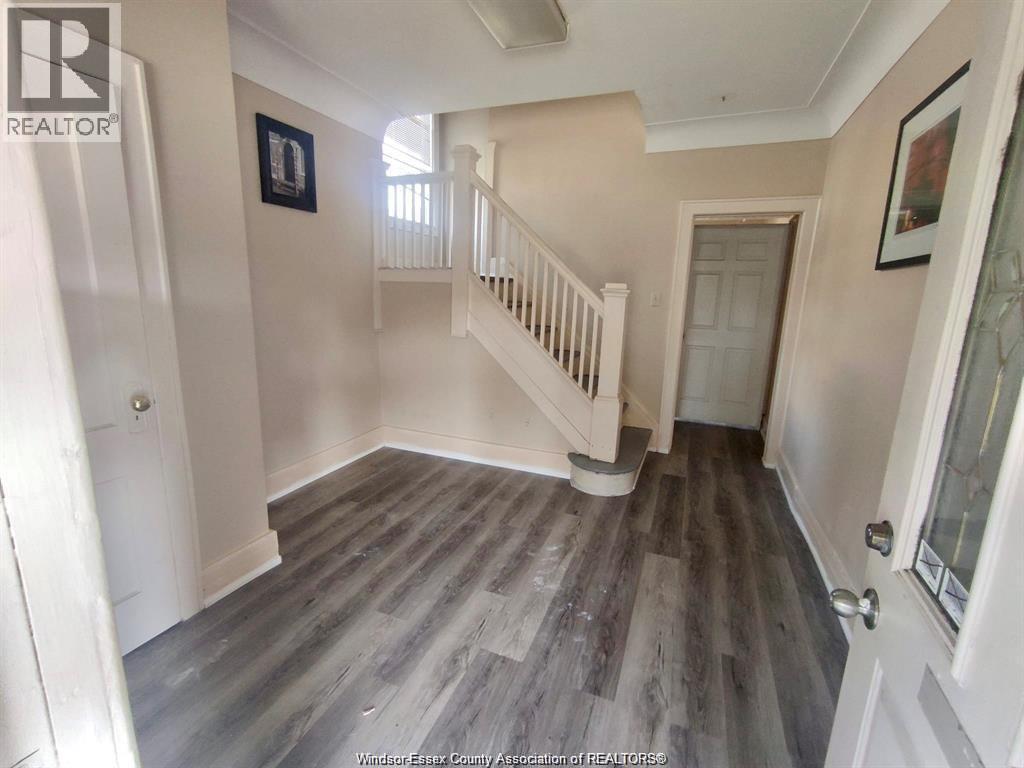 95 Giles Boulevard East, Windsor, Ontario  N9A 4B8 - Photo 5 - 26005653