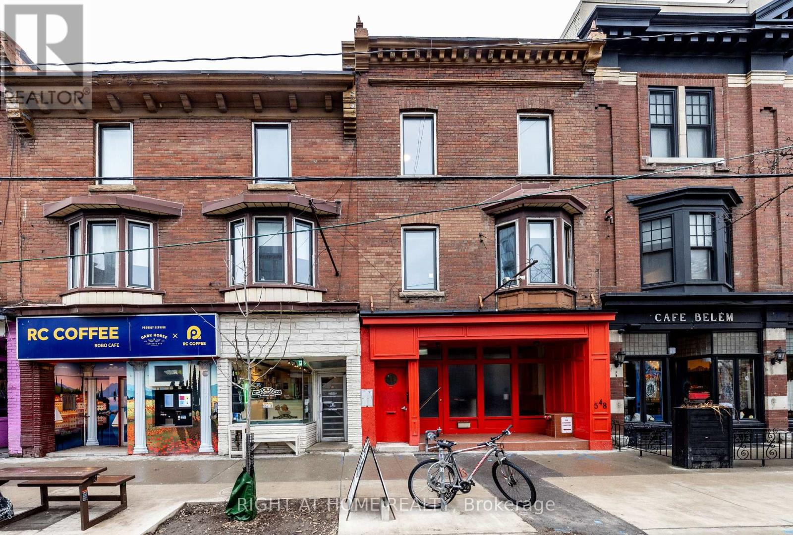 2r-2nd Floor Rear - 550 College Street, Toronto (Palmerston-Little Italy), Ontario  M6G 1B1 - Photo 2 - C12895450