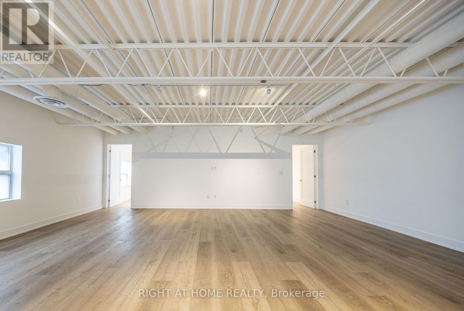 2r-2nd Floor Rear - 550 College Street, Toronto (Palmerston-Little Italy), Ontario  M6G 1B1 - Photo 7 - C12895450