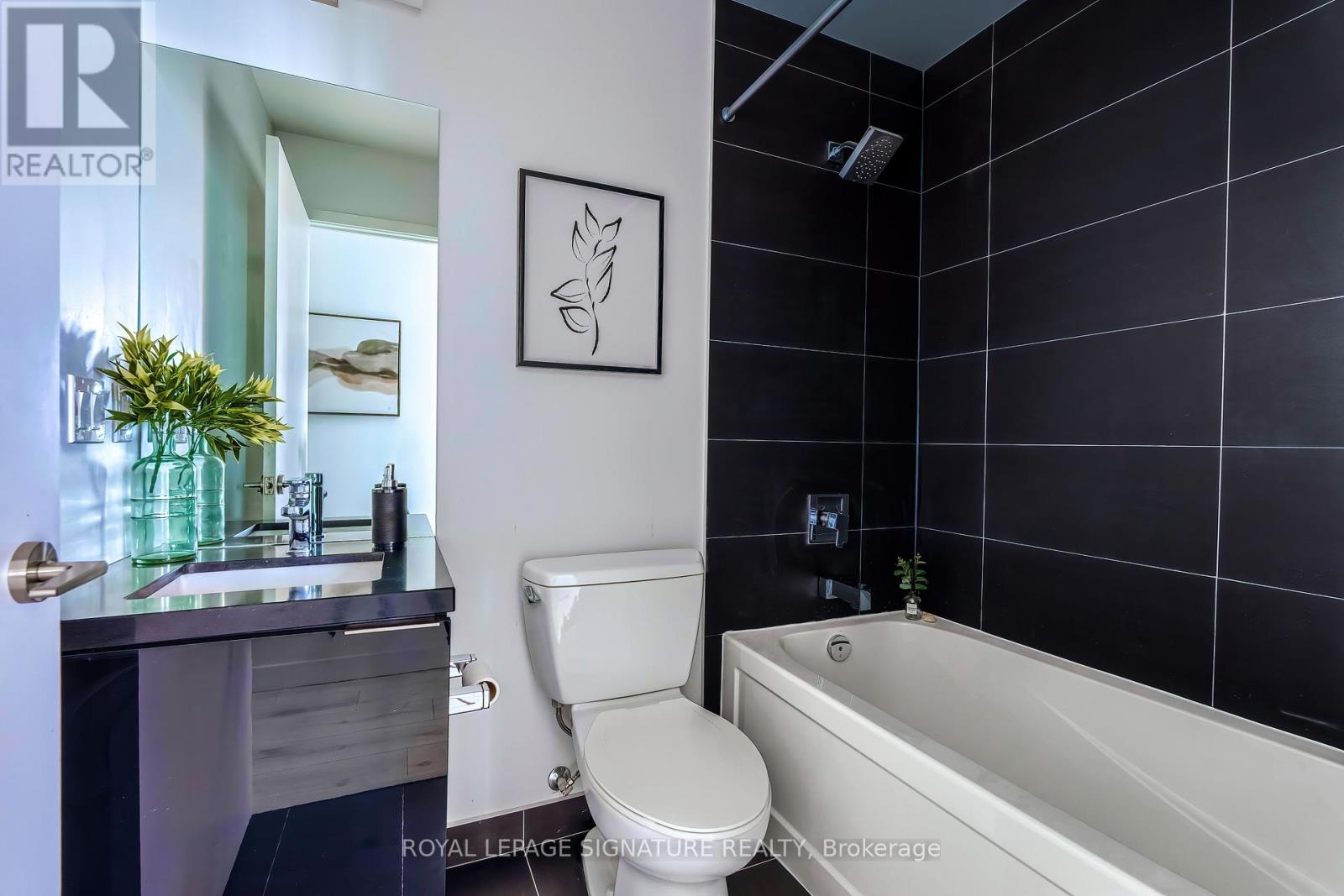 2705 - 8 Eglinton Avenue E, Toronto (Mount Pleasant West), Ontario  M4P 0C1 - Photo 24 - C12895470