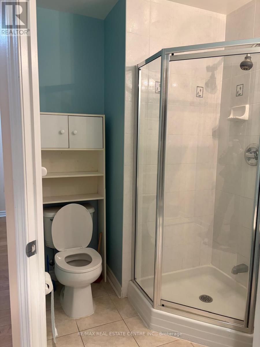 1411 - 388 Prince Of Wales Drive, Mississauga, Ontario  L5B 0A1 - Photo 17 - W12692426