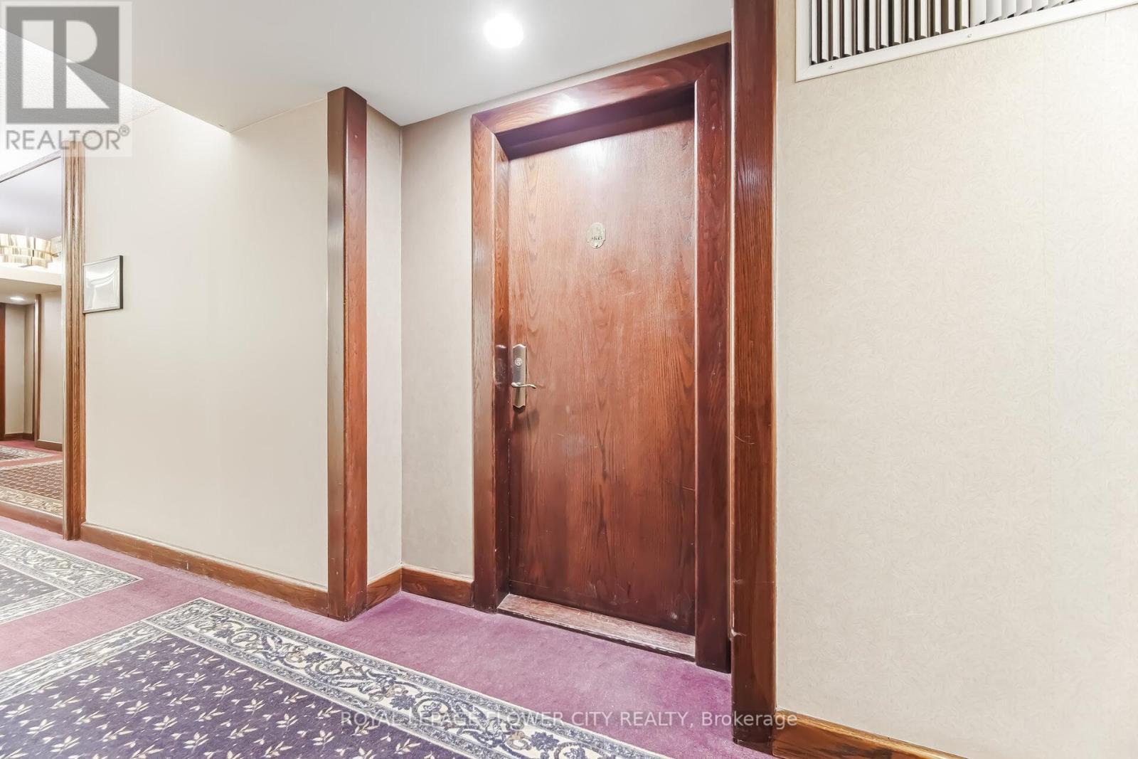 2103 - 22 Hanover Road, Brampton, Ontario  L6S 5K7 - Photo 7 - W12888586