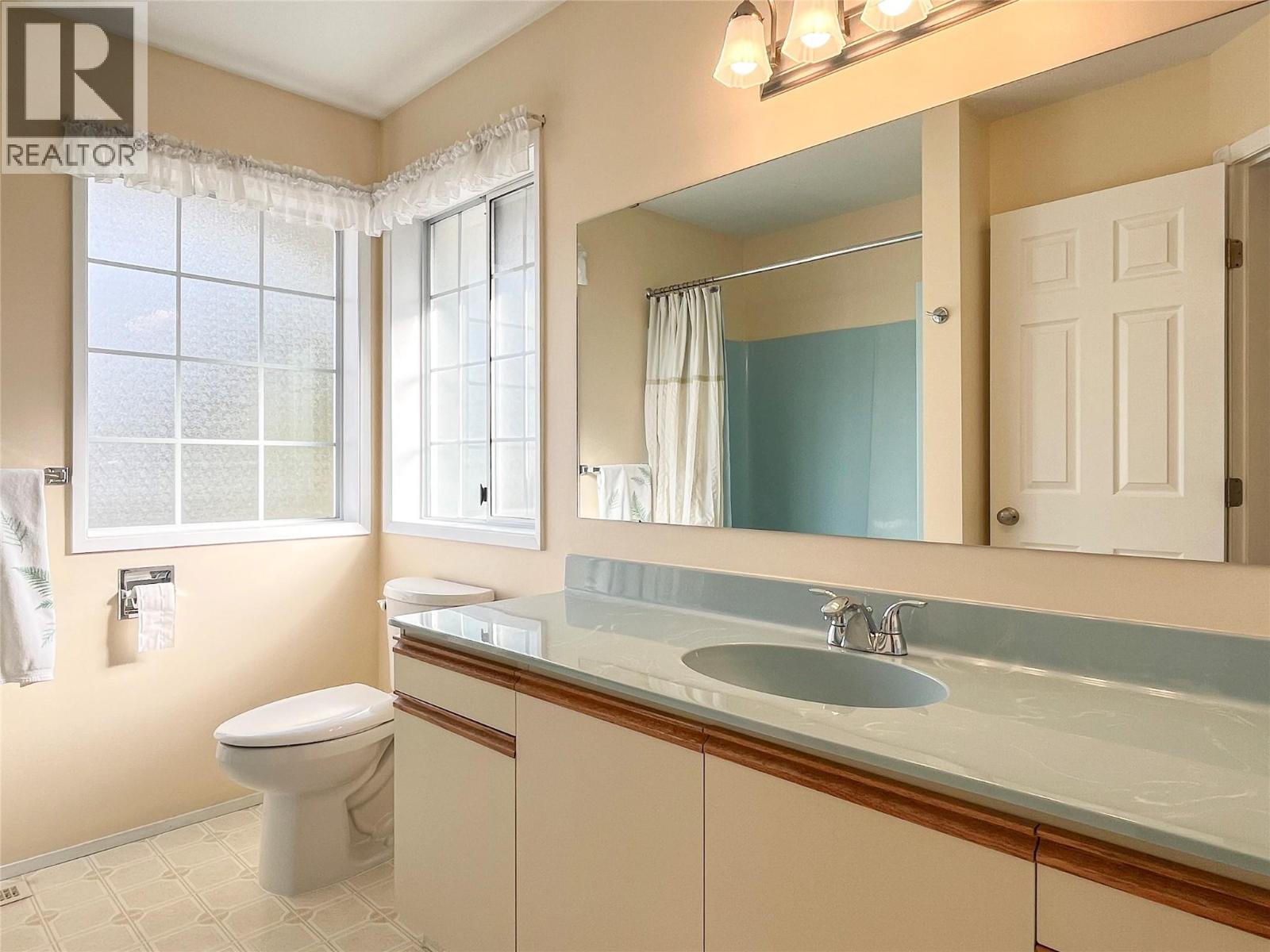 8 Bayview Crescent, Osoyoos, British Columbia  V0H 1V6 - Photo 49 - 10379861