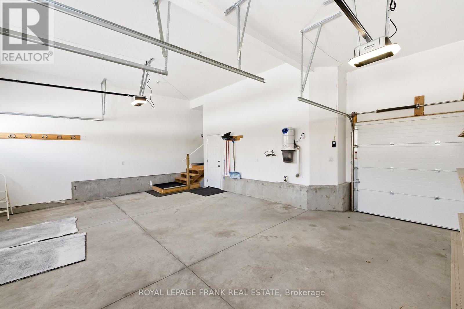 51 Nathan Avenue, Whitby, Ontario  L1M 0K2 - Photo 42 - E12896358