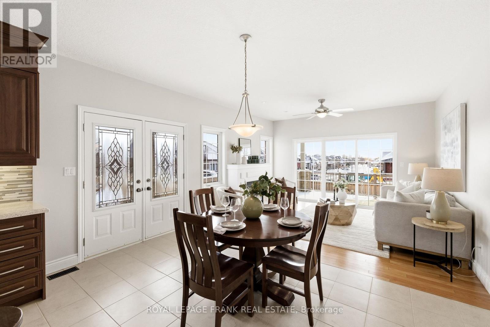 51 Nathan Avenue, Whitby, Ontario  L1M 0K2 - Photo 9 - E12896358