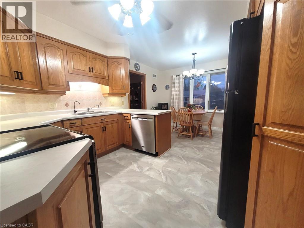 8 Simon Court, Waterford, Ontario  N0E 1Y0 - Photo 10 - 40808546