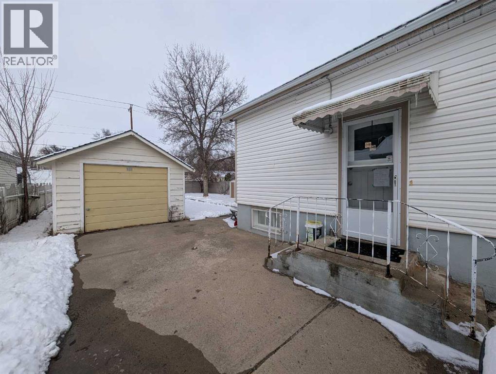 46 2 Street Nw, Medicine Hat, Alberta  T1A 6J1 - Photo 27 - A2291440