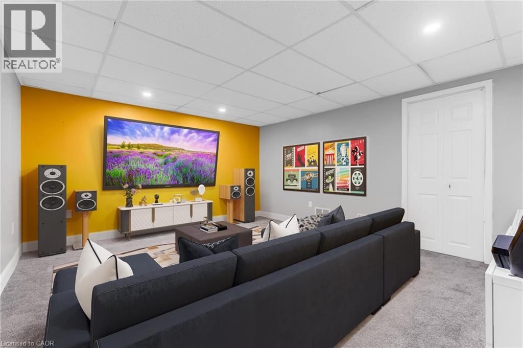 18 Bentley Place, Hamilton, Ontario  L9C 2R4 - Photo 25 - 40812851