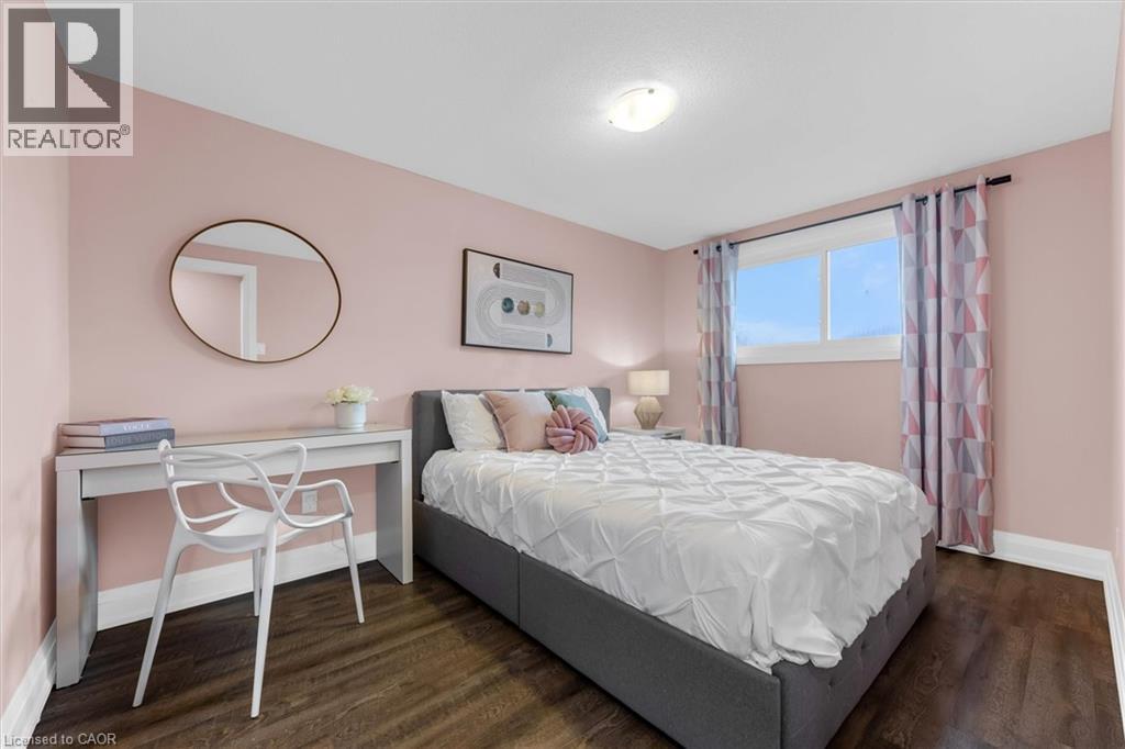 18 Bentley Place, Hamilton, Ontario  L9C 2R4 - Photo 18 - 40812851